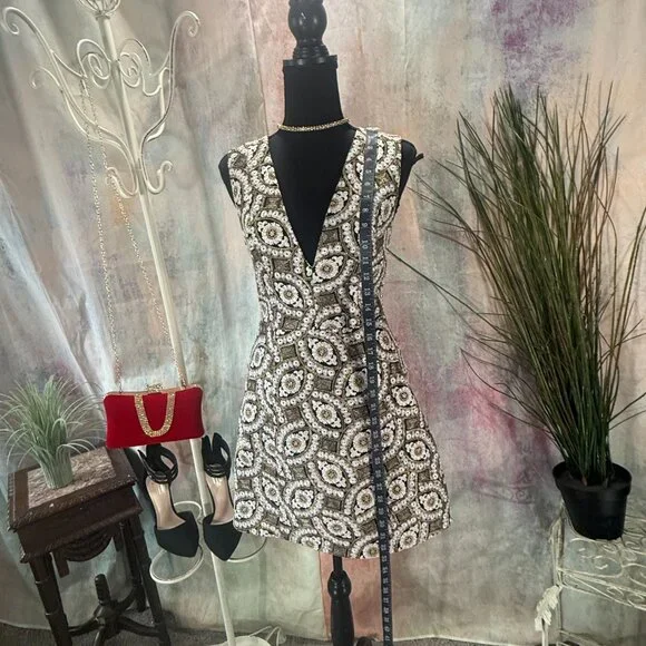 NEW📌Alice+Olivia Stunning Metallic Accented Jacquard Fabric Mini Cocktail Dress - Picture 6 of 15